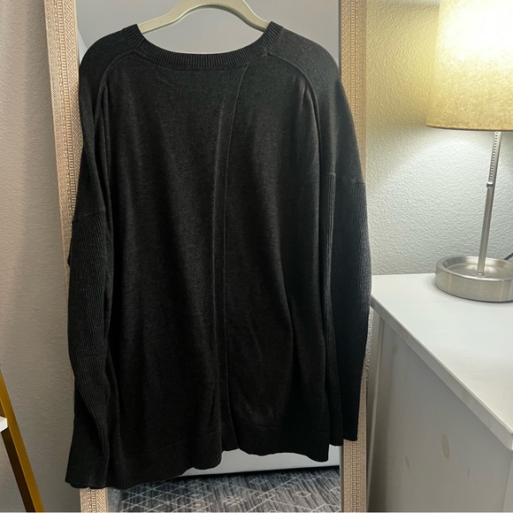 Athleta Charcoal Gray Highland Crossback Sweater Sz L - Picture 5 of 7